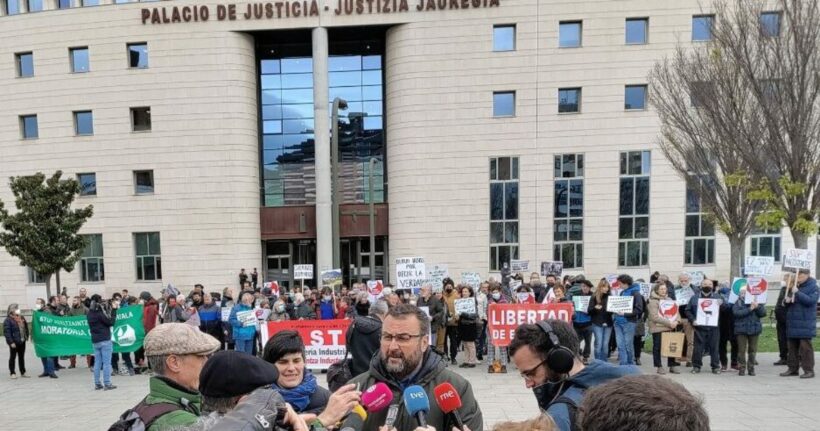 Los 14 colectivos citados al acto de conciliación por la macrogranja de Caparroso se reafirman y suscriben la información presentada en el Parlamento de Navarra – ES